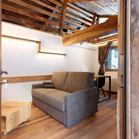 Brenand 레메스-노트르-담